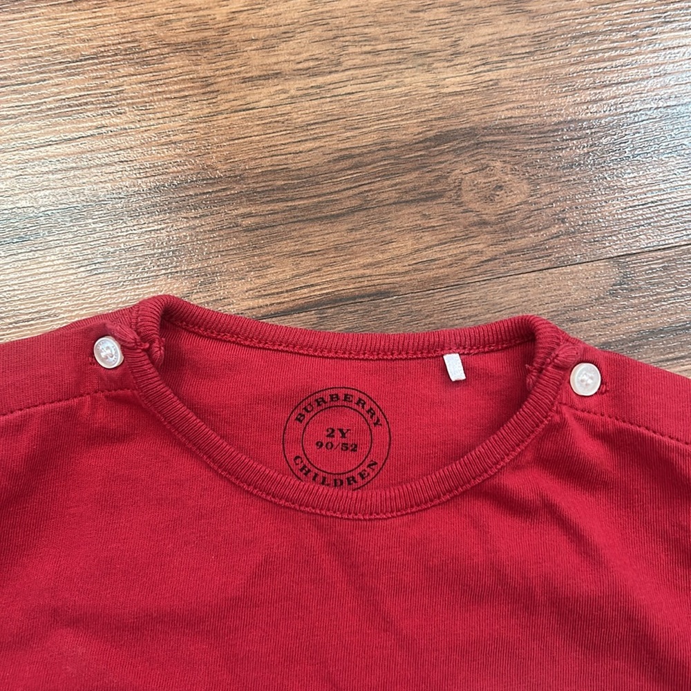 Burberry tshirt - Picture 4 of 6